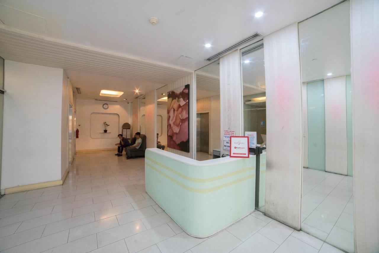 Reddoorz At Bel Air Soho Suites Μακάτι Εξωτερικό φωτογραφία